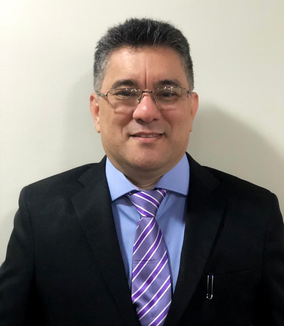 Dr. Luiz Carlos Santana