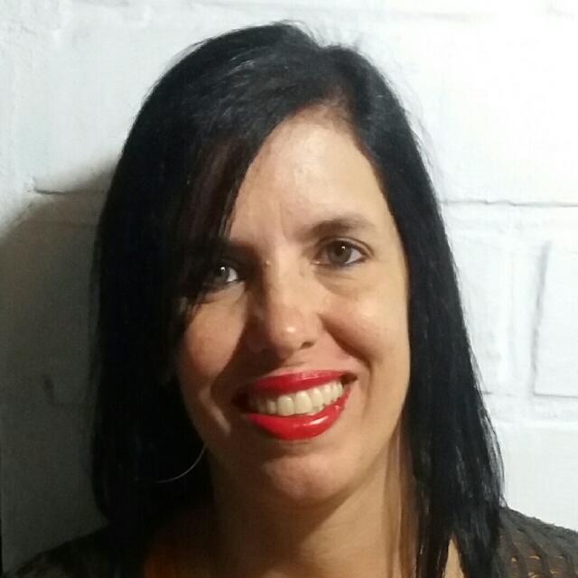 Dra. Cristina Penna